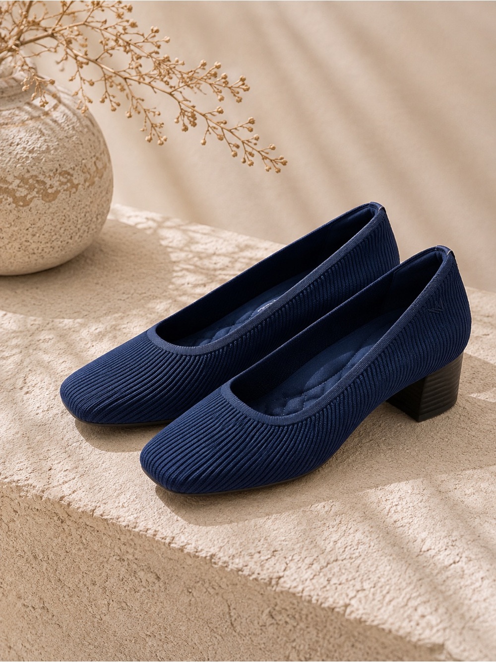 VIVAIA Knit Block Heel Pumps – Size 9.5